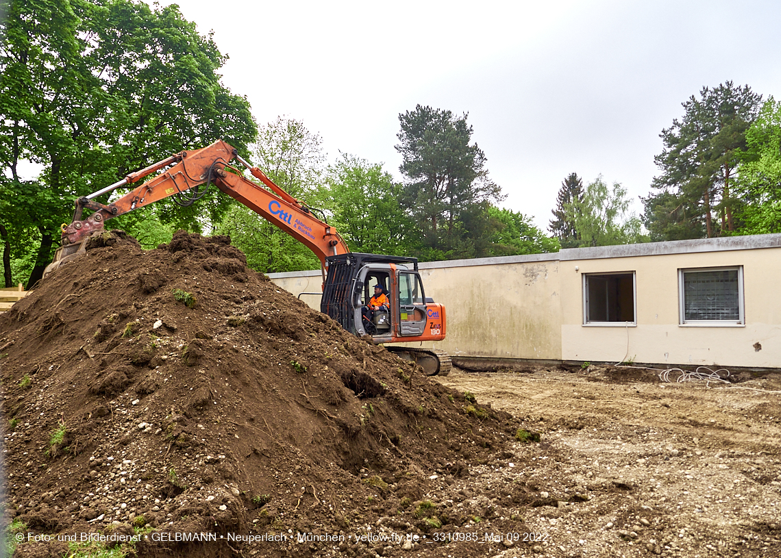 09.05.2022 - Baustelle am Haus für Kinder in Neuperlach